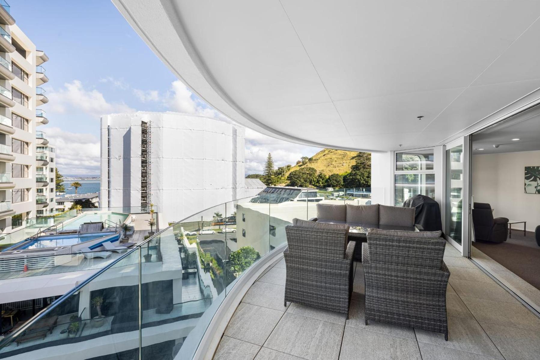 A Strand Of Paradise, Oceanside Views & Pool Mount Maunganui Kültér fotó