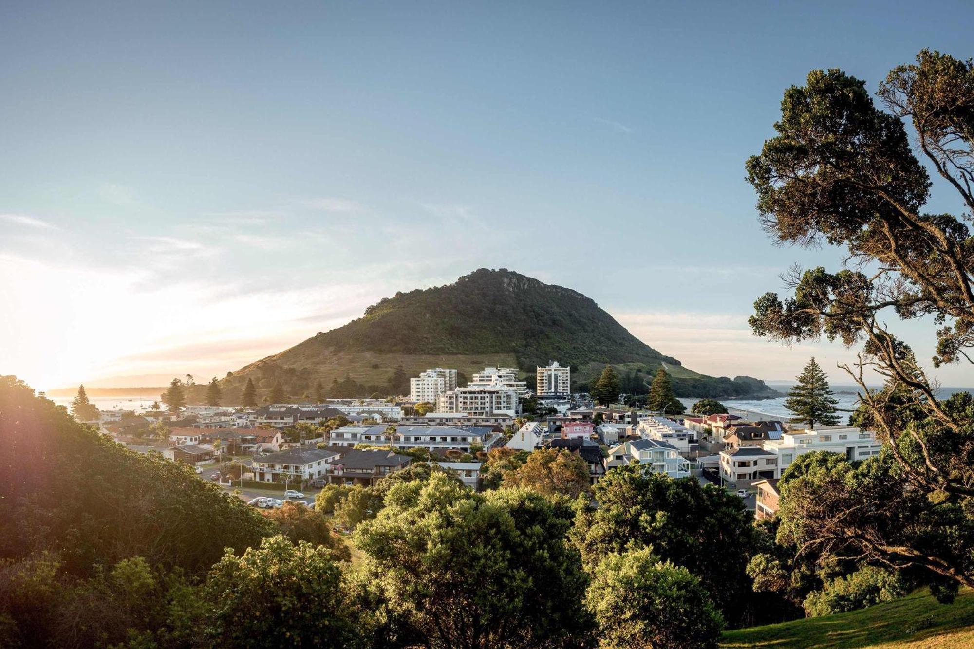 A Strand Of Paradise, Oceanside Views & Pool Mount Maunganui Kültér fotó